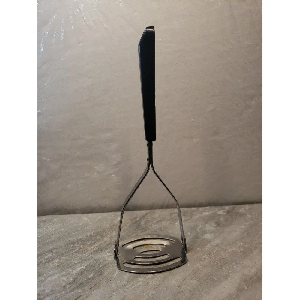 Vtg ACE Stainless Steel Slotted Potato Masher Retro Black Handle Made in USA